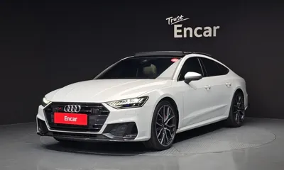 Audi A7 · 2022 год