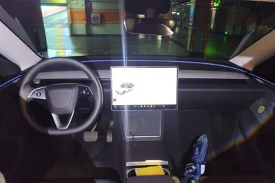 Tesla Model Y 2025, 5100 км, за 293521.22 CNY - фото 9