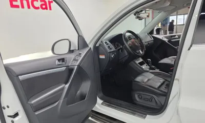 Volkswagen Tiguan 2016, 103434 км, за 8000000 KRW - фото 10
