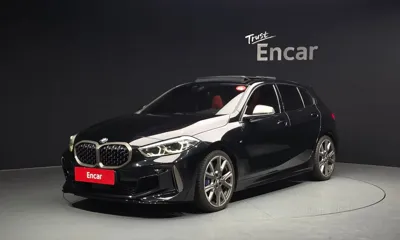 BMW 1-Series · 2022 год