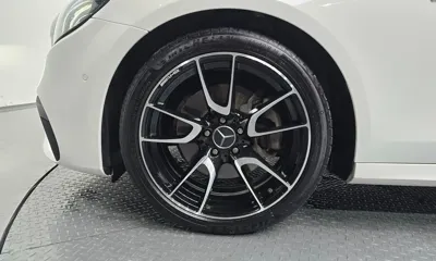 Mercedes-Benz E-Class 2018, 106581 км, за 21900000 KRW - фото 5