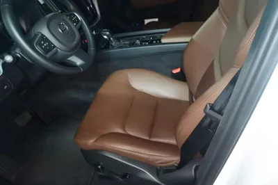 Volvo XC60 2019, 36400 км, за 117487.48 CNY - фото 12