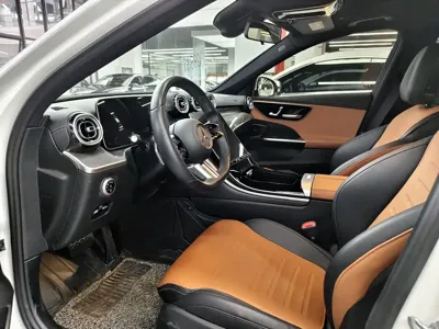 Mercedes-Benz C-Class 2022, 75000 км, за 148000 CNY