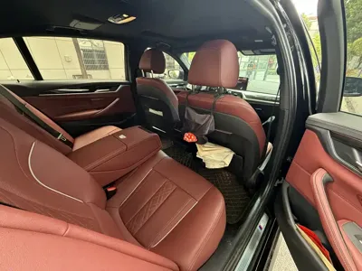 BMW 5 Series 2023, 15000 км, за 228000 CNY - фото 6