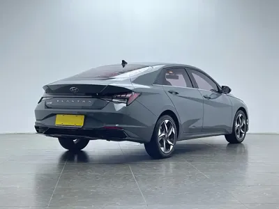 Hyundai Elantra 2021, 31900 км, за 53800 CNY