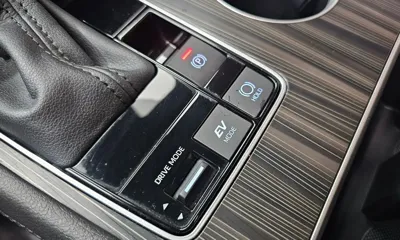 Toyota Sienna 2023, 57588 км, за 49900000 KRW - фото 31