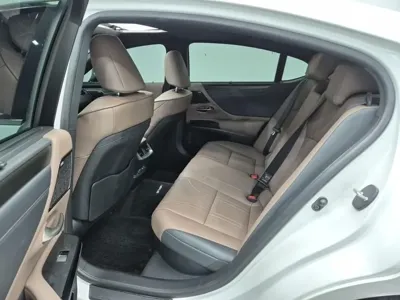 Lexus ES 2023, 78006 км, за 49500000 KRW - фото 9