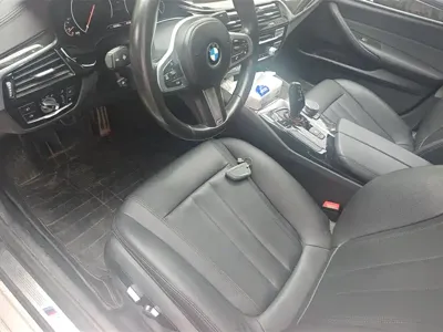 BMW 5 Series 2019, 63600 км, за 139800 CNY - фото 9