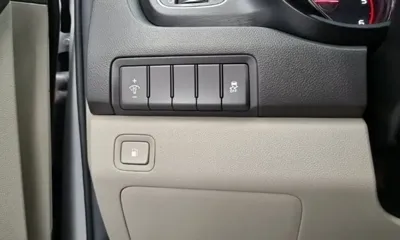 Kia Canival 2017, 128165 км, за 10200000 KRW - фото 15
