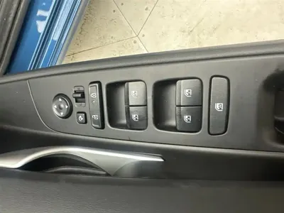 Hyundai Elantra 2023, 8800 км, за 98000 CNY - фото 12