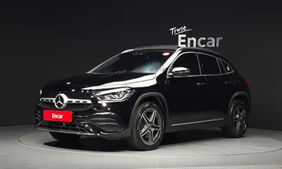 Mercedes-Benz GLA-Class · 2020 год