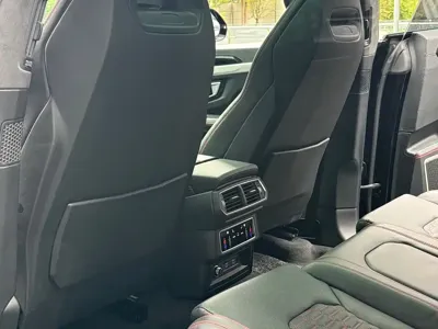 Lamborghini Urus 2023, 68500 км, за 2298000 CNY - фото 9