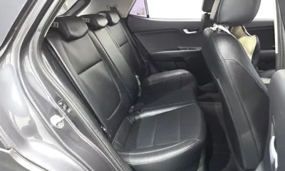 Kia Stonic 2018, 84548 км, за 8800000 KRW - фото 12