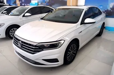 Volkswagen Sagitar · 2020 год