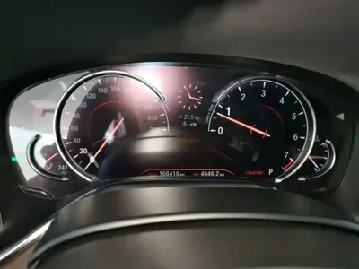 BMW 7 Series 2018, 166400 км, за 170799 CNY - фото 12
