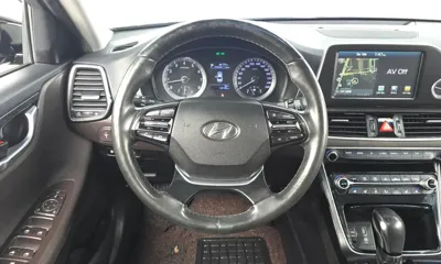 Hyundai Grandeur 2017, 189105 км, за 8800000 KRW - фото 13