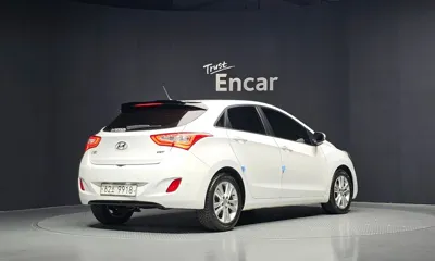 Hyundai i30 2014, 124151 км, за 6500000 KRW