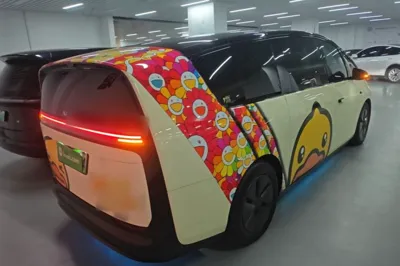Li Auto MEGA 2024, 57300 км, за 407294.93 CNY - фото 6