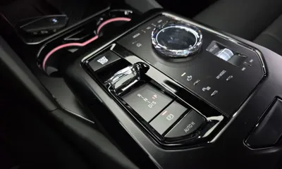 BMW 5-Series 2026, 5111 км, за 117900000 KRW - фото 9