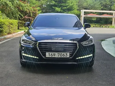 Genesis EQ900 · 2016 год