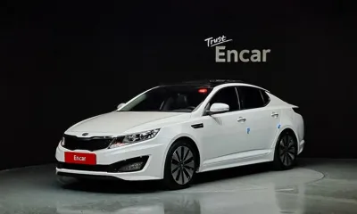 Kia K5 · 2011 год