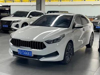 Kia K3 · 2021 год