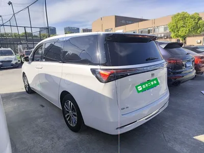 Buick GL8 2025, 16200 км, за 240009.81 CNY - фото 4