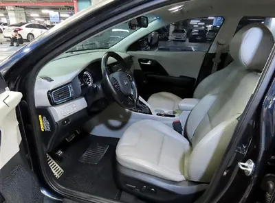 Kia Niro 2017, 182602 км, за 9900000 KRW - фото 6