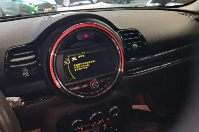 MINI Clubman 2016, 114300 км, за 90018.71 CNY - фото 16