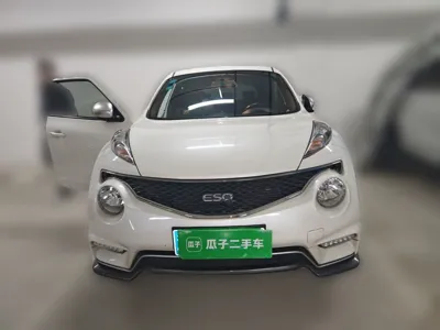 Infiniti ESQ 2014, 71100 км, за 63866.92 CNY