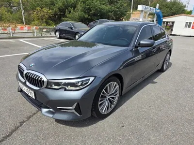 BMW 3-Series · 2021 год