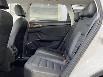 Volkswagen Tharu 2022, 70000 км, за 97800 CNY - фото 12