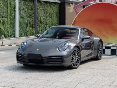 Porsche 911 · 2024 год