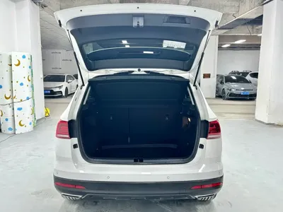 Volkswagen Tharu 2023, 29000 км, за 139800 CNY - фото 8