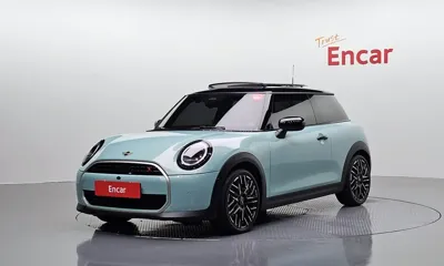 MINI Cooper · 2025 год