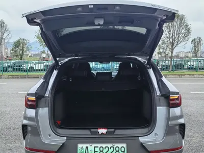 BYD PLUS New Energy 2022, 70000 км, за 59800 CNY - фото 14