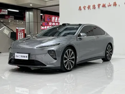 Nio ET7 · 2024 год