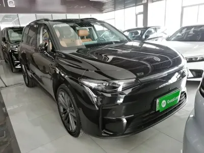 Leapmotor Leapmotor C16 2025, 6100 км, за 137500 CNY
