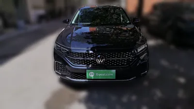 Volkswagen Passat 2024, 14500 км, за 141044.27 CNY