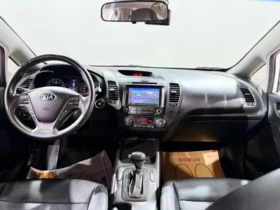 Kia K3 2014, 169235 км, за 4200000 KRW