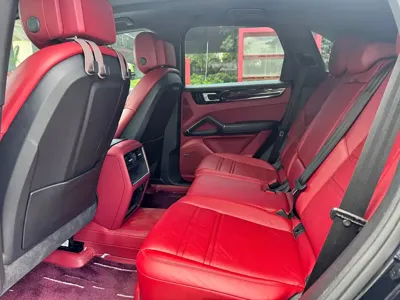 Porsche Cayenne 2019, 140000 км, за 298000 CNY - фото 15
