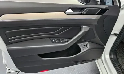 Volkswagen Passat 2022, 55285 км, за 26000000 KRW - фото 24