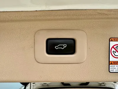 Toyota Alphard 2016, 130000 км, за 143800 CNY - фото 25