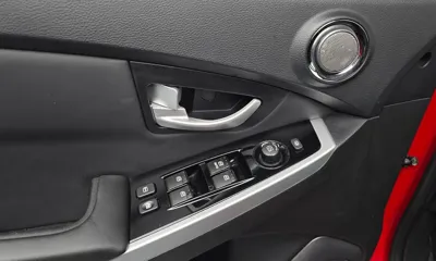 KG_Mobility_Ssangyong KORANDO 2016, 59912 км, за 5900000 KRW - фото 28
