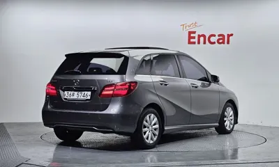 Mercedes-Benz B-Class 2015, 241979 км, за 4900000 KRW
