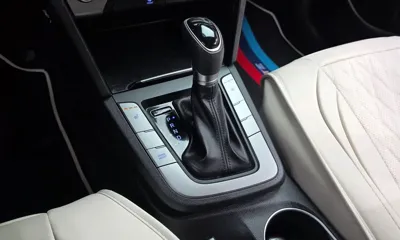 Hyundai Avante 2017, 108182 км, за 7600000 KRW - фото 9