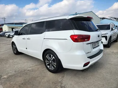 Kia Canival 2019, 205049 км, за 8990000 KRW - фото 8
