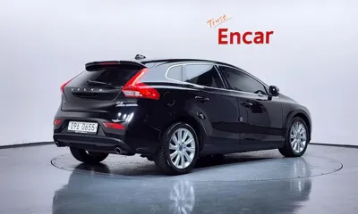 Volvo V40 2016, 98927 км, за 7900000 KRW - фото 2