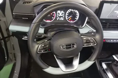 Geely Auto Emgrand S 2022, 21100 км, за 49932.51 CNY - фото 14