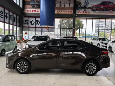 Toyota Corolla 2017, 82000 км, за 35500 CNY